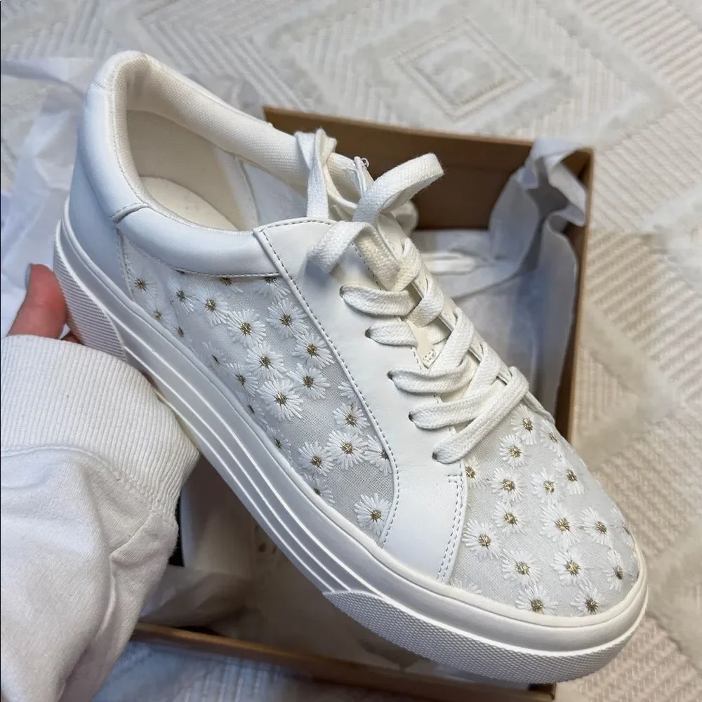 Jessica Simpson Cherello Platform Sneaker